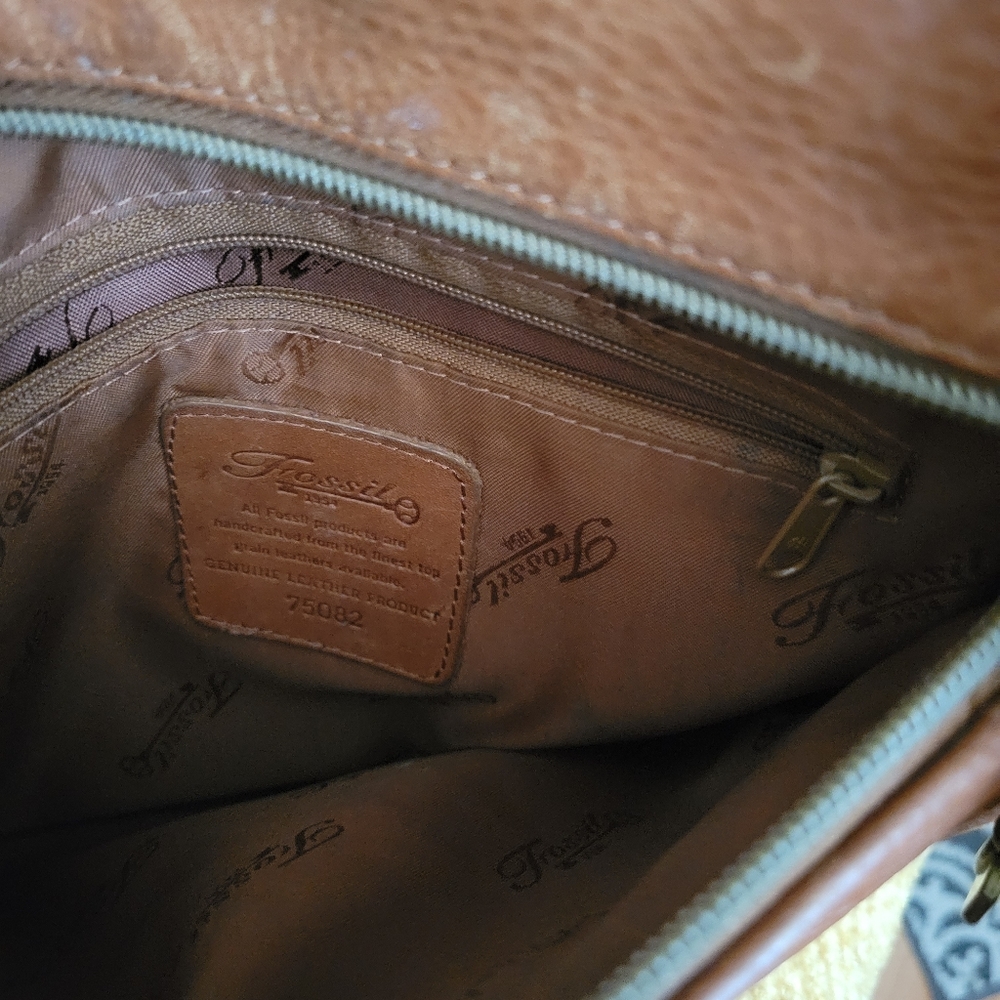 Purse - Picture 4 of 5